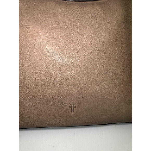 Frye CLAUDE HOBO Shoulder Bag Leather Light Brown 2 Strap Boho Western $398 NEW - Picture 2 of 16